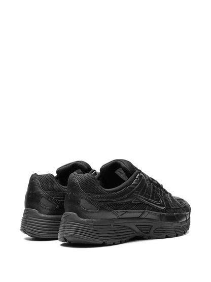 Nike Tênis P-6000