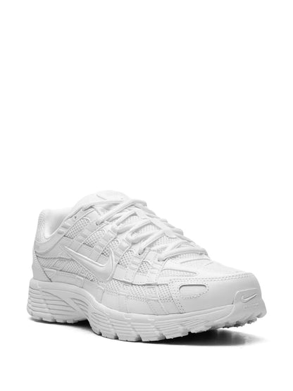 Nike Tênis P-6000